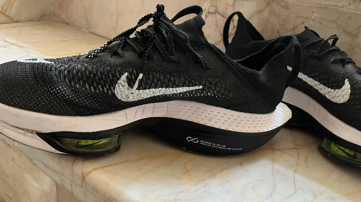 Nike running zoomx|کیف، کفش، کمربند|مشهد, حسابی جنوبی (شهرک غرب)|دیوار