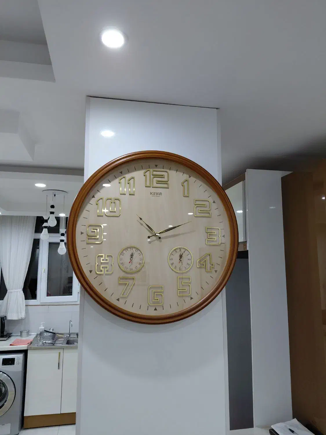 ساعت دیواری کوین آکبند|ساعت دیواری و تزئینی|رباط‌کریم, رباط‌کریم|دیوار