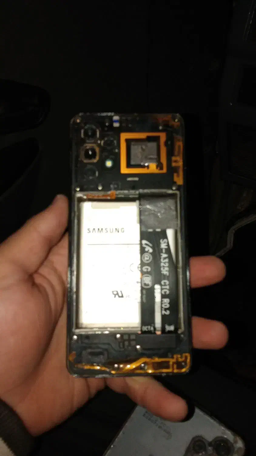 LCDa32|موبایل|تهران, نیلوفر|دیوار