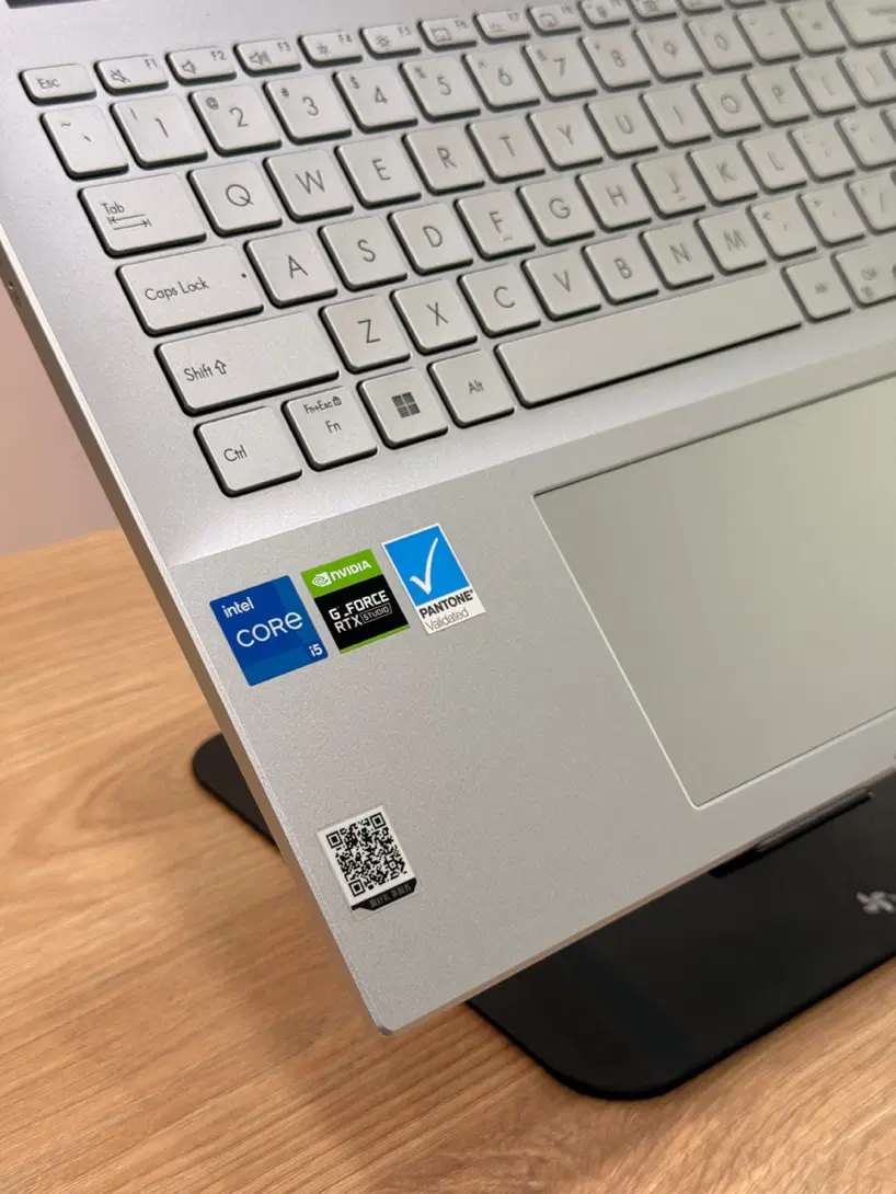 ایسوس vivobook Oled|رایانه همراه|شیراز, ملاصدرا|دیوار