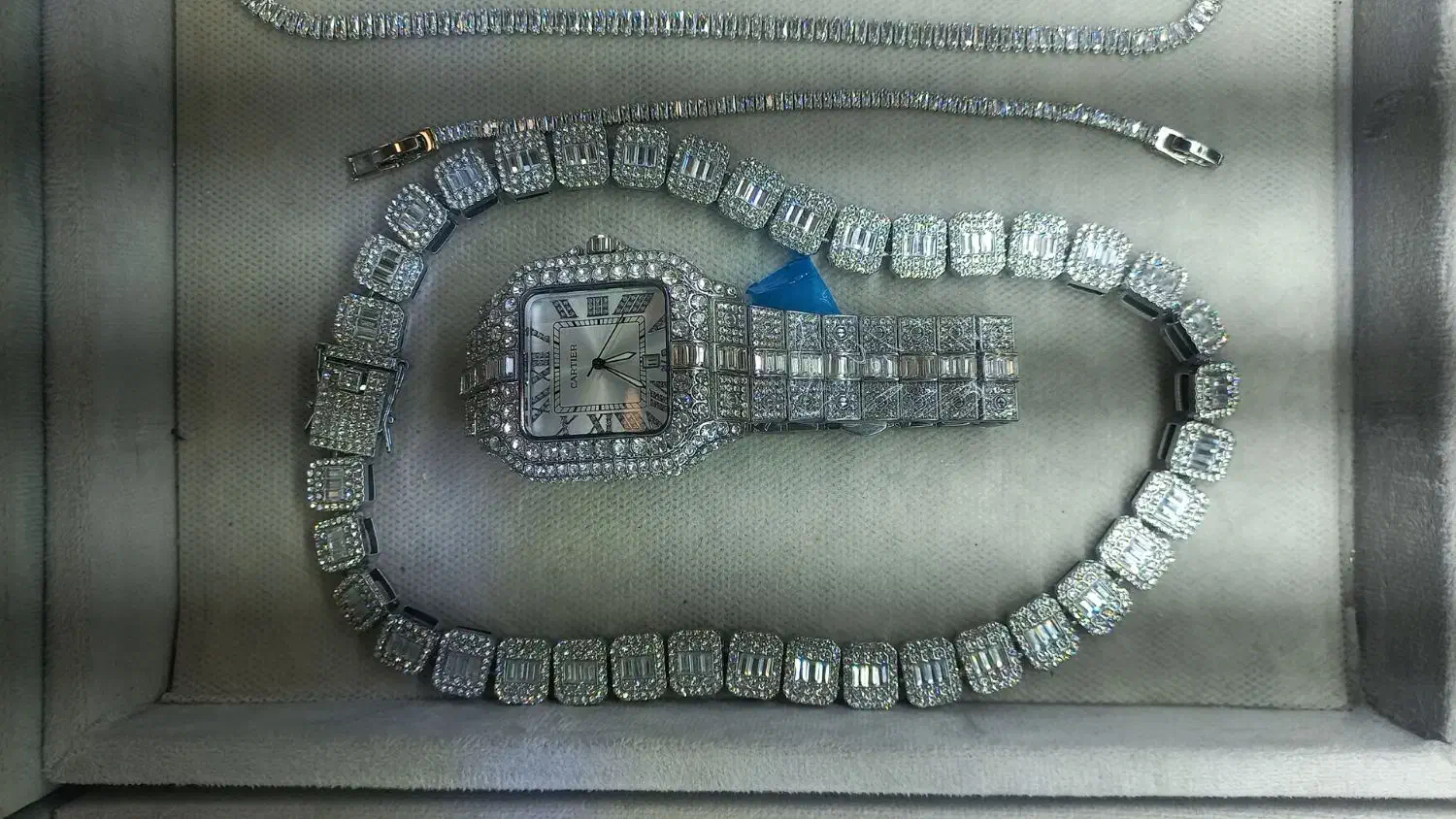 گردنبند تنیسی نگین بزرگ اسپرت رنگ کمیاب|بدلیجات|تهران, نیروی هوایی (پیروزی)|دیوار