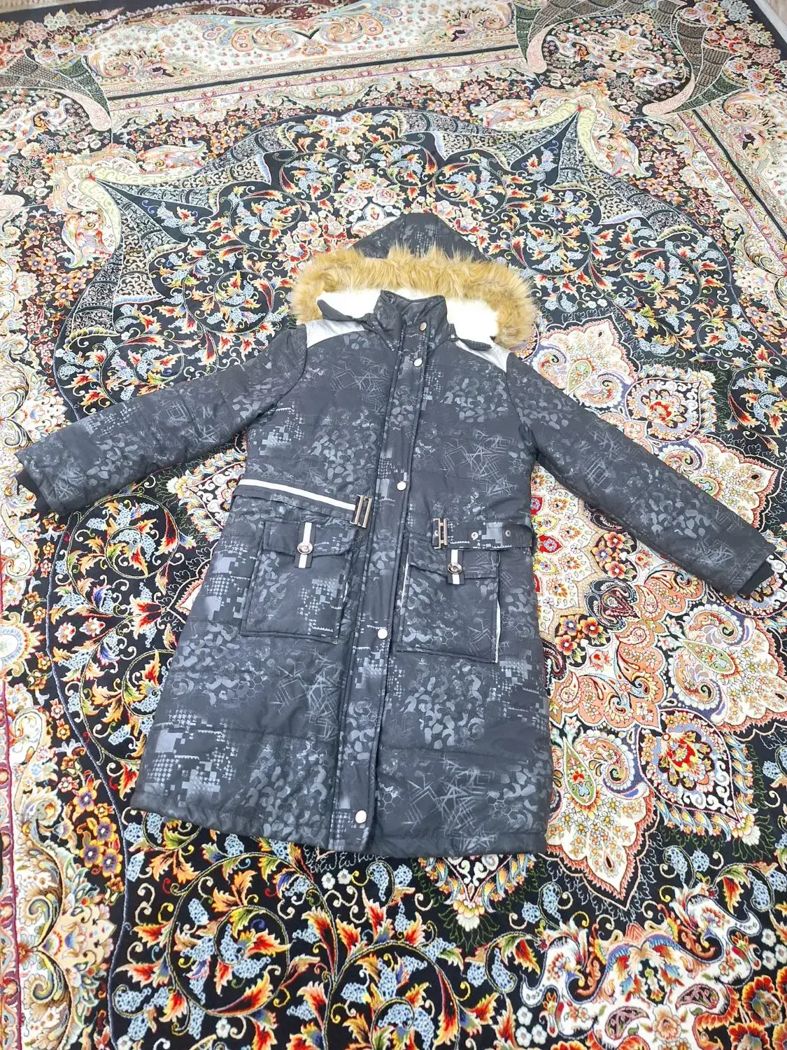 کاپشن نو|لباس|اسلام‌شهر, شهرک امام حسین (میان آباد)|دیوار