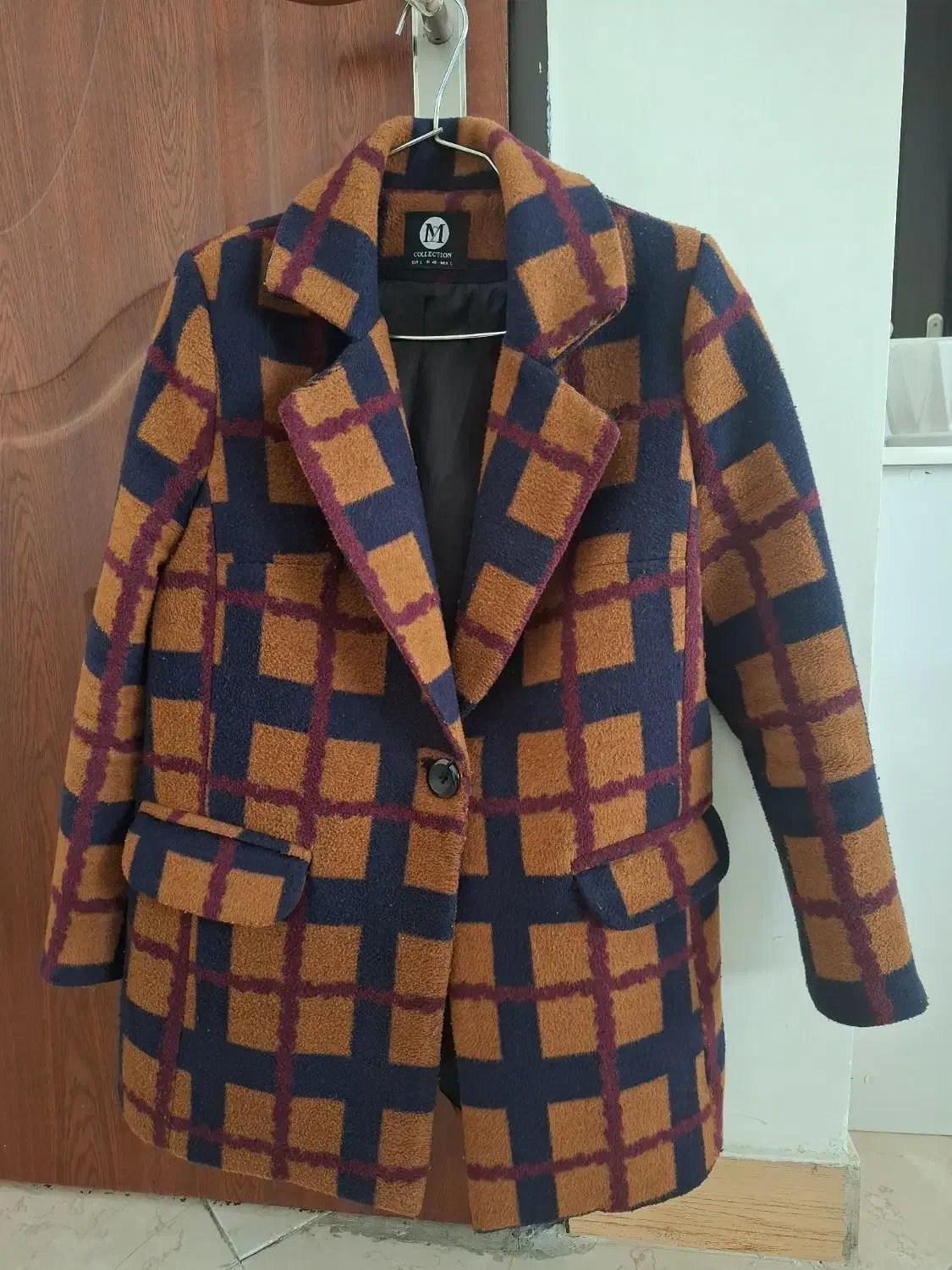 پالتو و مانتو پاییزی و مانتو مجلسی ۳تاش باهم|لباس|گرمدره, |دیوار