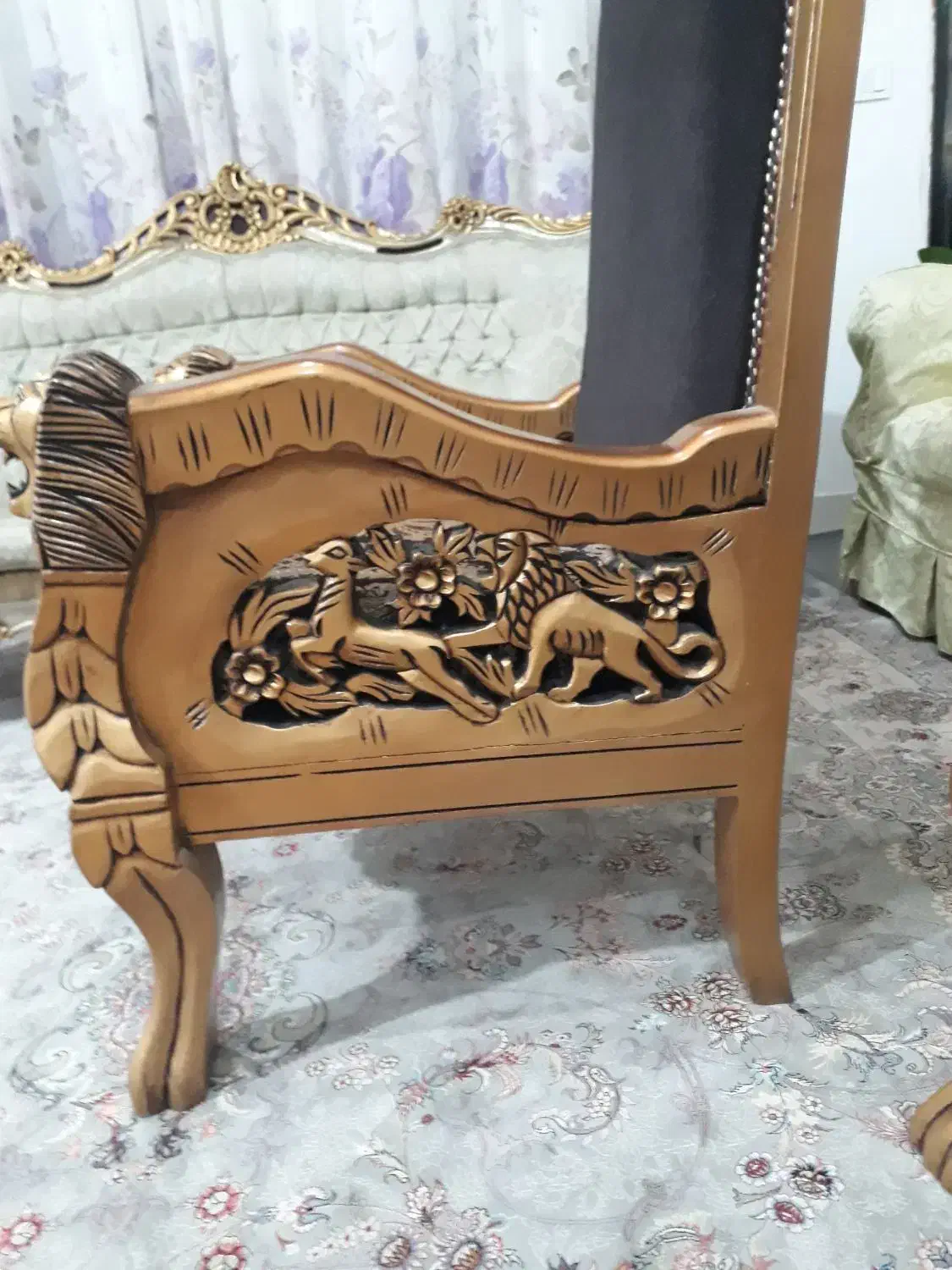مبل سلطنتی وتخت نوجوان|مبلمان خانگی و میز عسلی|بروجرد, |دیوار