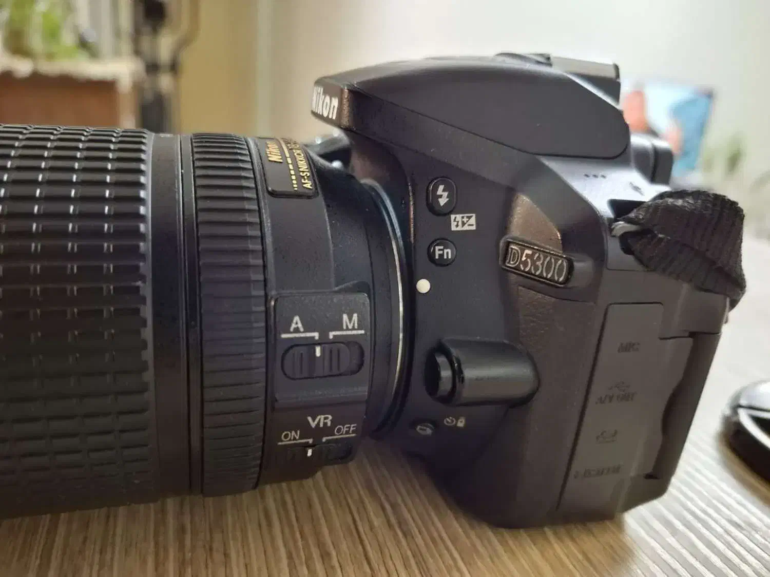 دوربین حرفه‌ای نیکون D5300 با لنز 18 140|دوربین عکاسی و فیلم‌برداری|تهران, دریان‌نو|دیوار