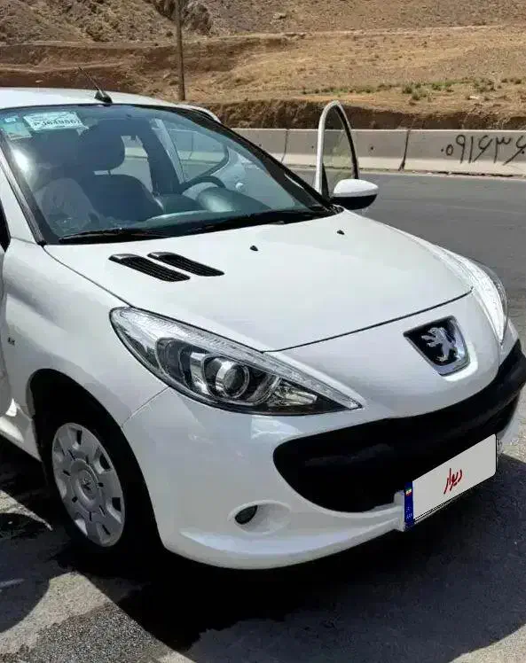 207tuf دنده ای سقف فلزی|خودرو سواری و وانت|بندر کنگان, |دیوار