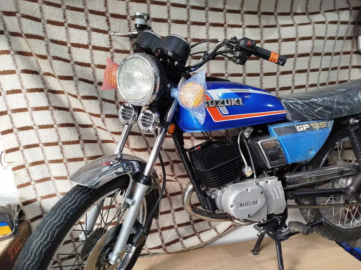سوزوکی جی پی کلکسیونی|موتورسیکلت|مشهد, رستگار|دیوار
