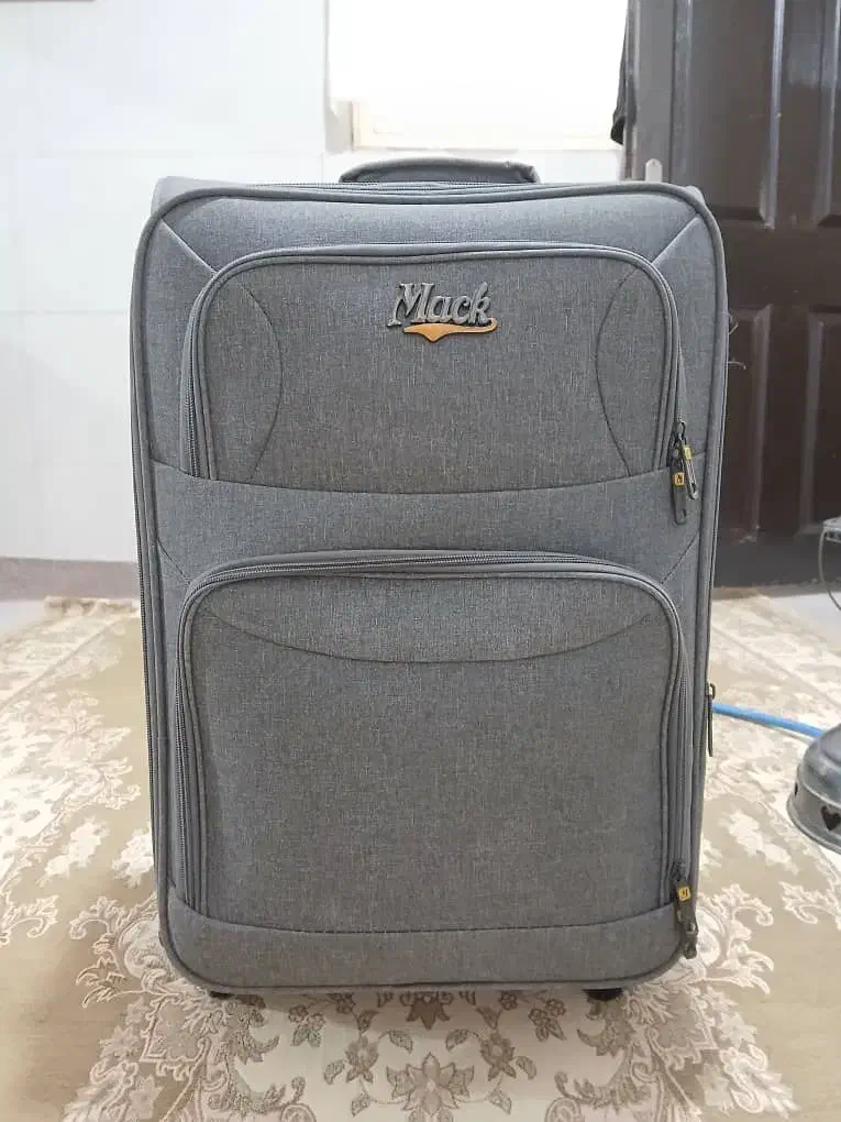 چمدان|کیف، کفش، کمربند|کرج, کلاک نو|دیوار