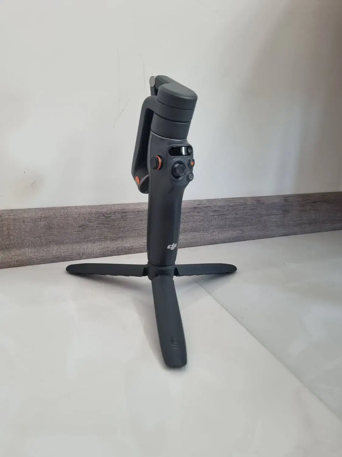 گیمبال osmo mobile 6|دوربین عکاسی و فیلمبرداری|اصفهان, خرم|دیوار