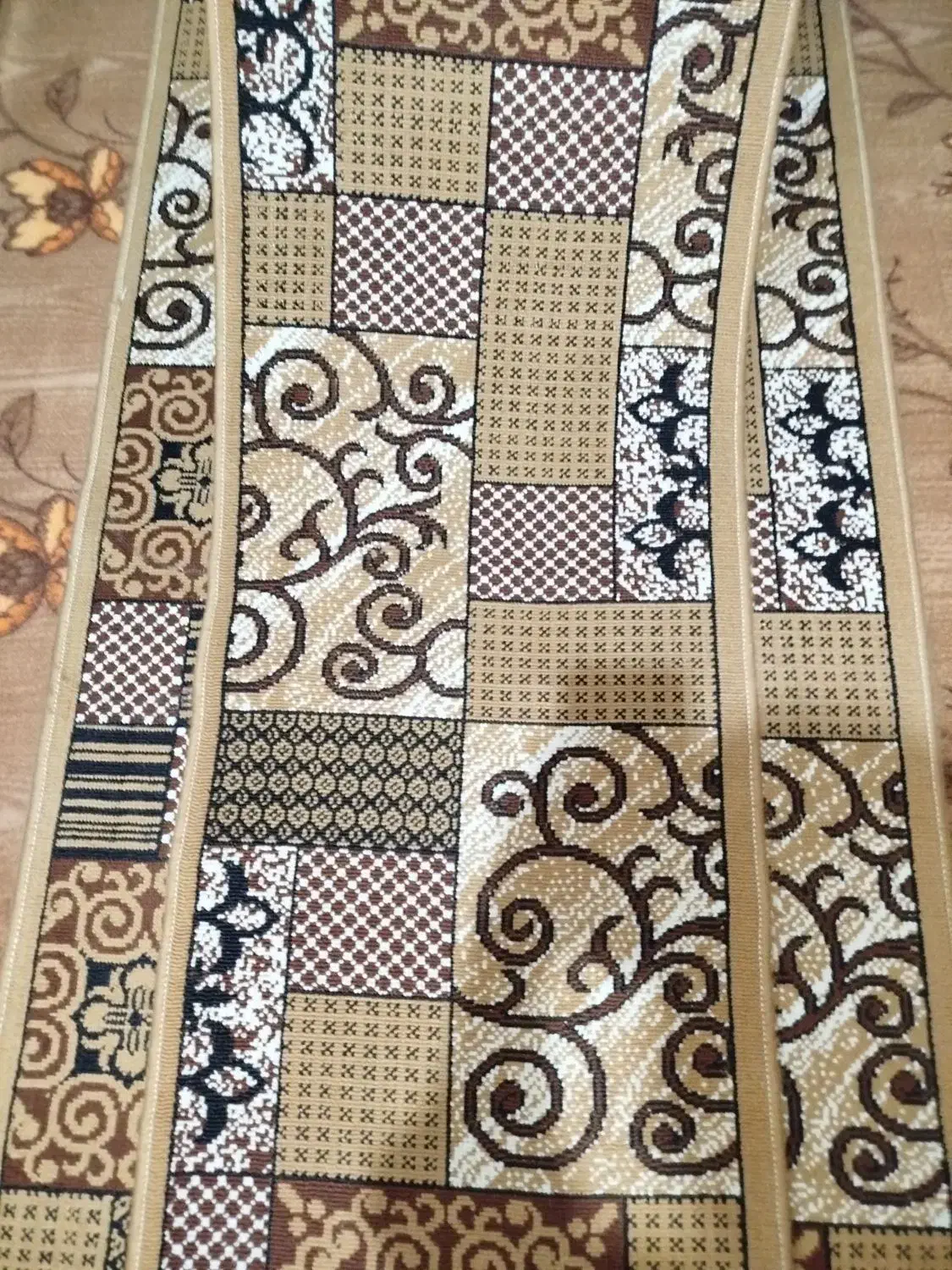 گلیم کناره|گلیم، جاجیم، گبه|خمینی‌شهر, |دیوار