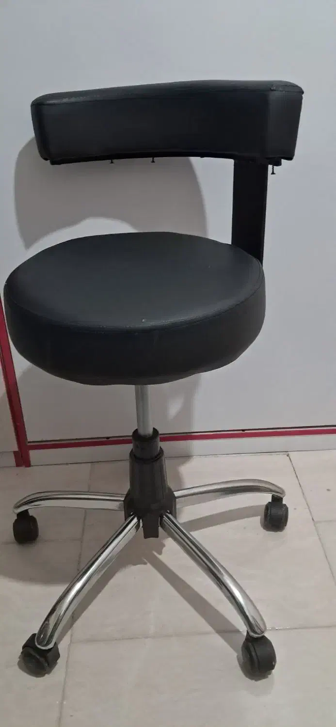 صندلی چرخدار در حد نو|صندلی و نیمکت|فردیس, شهرک شهید حسینی|دیوار