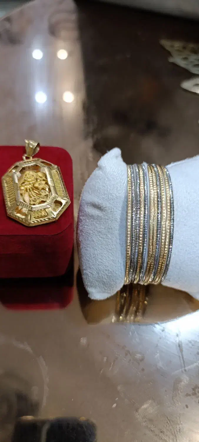 یازده عدد النگو وزن۴۰ گرم پلاک ۱۲ گرم 100 بالا تاب|جواهرات|اهواز, زیتون کارمندی|دیوار