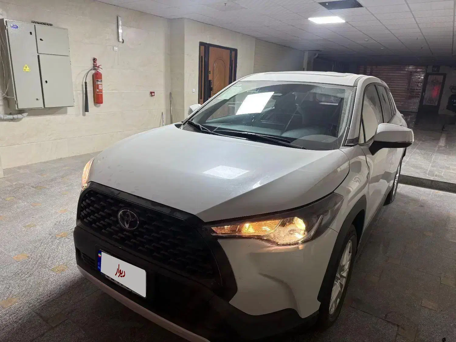 تویوتا کرولا کراس نیم فول ارس 2024|خودرو سواری و وانت|تبریز, |دیوار