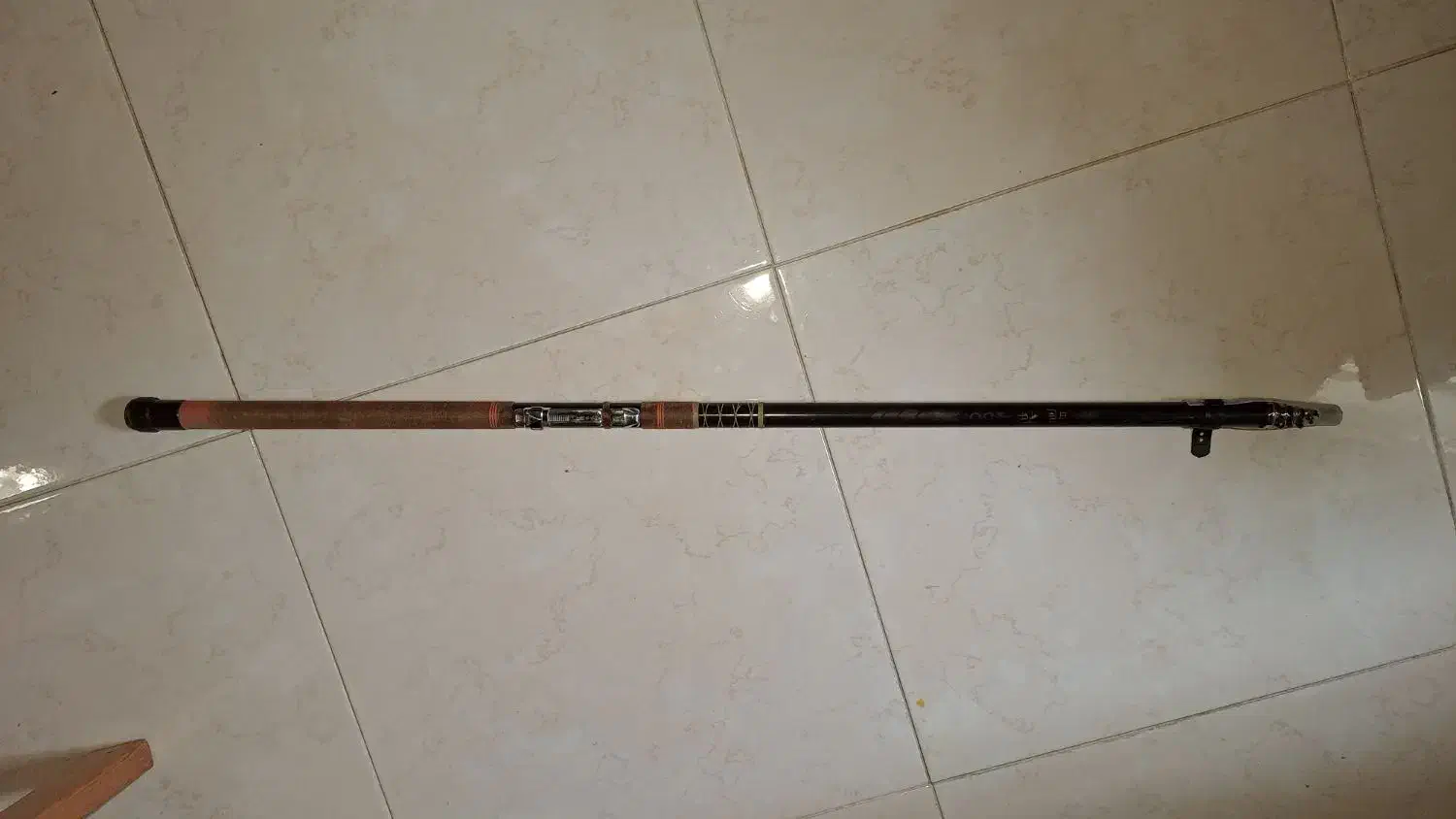 کاسی لنس کره ۴۵۰ و یک چرخ ماهیگیری  ۷۰۰۰|ماهیگیری|بندر انزلی, معلم|دیوار