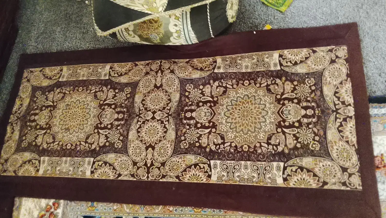 شاه نشین|پشتی|یاسوج, |دیوار