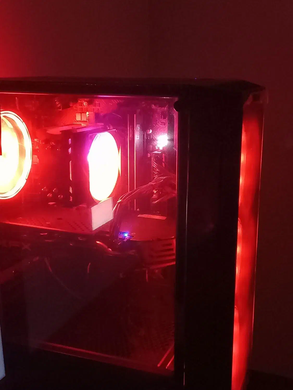 کیس گیمینگ|رایانه رومیزی|خلخال, |دیوار