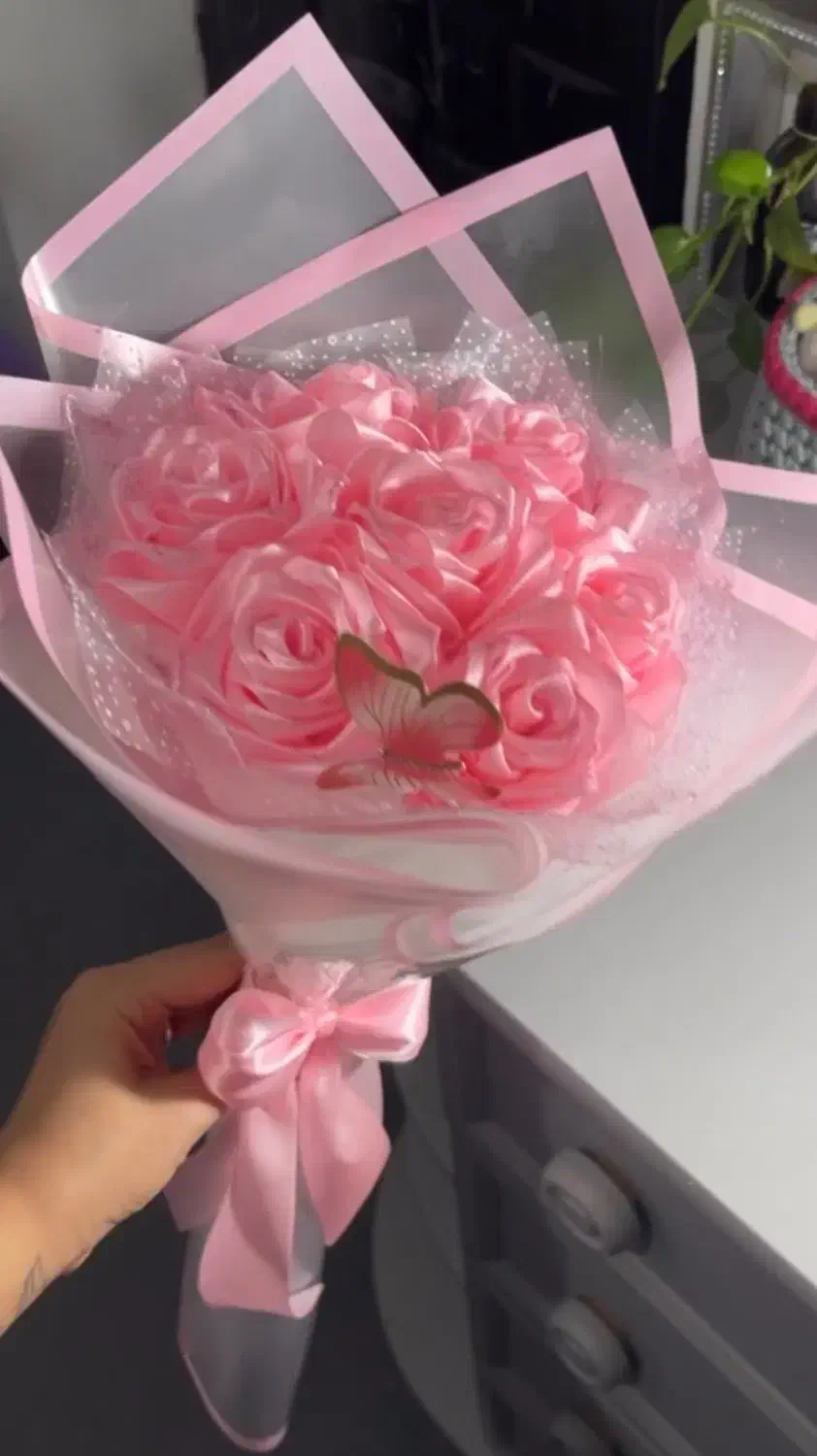 باکس دسته گل|گل مصنوعی|استهبان, |دیوار