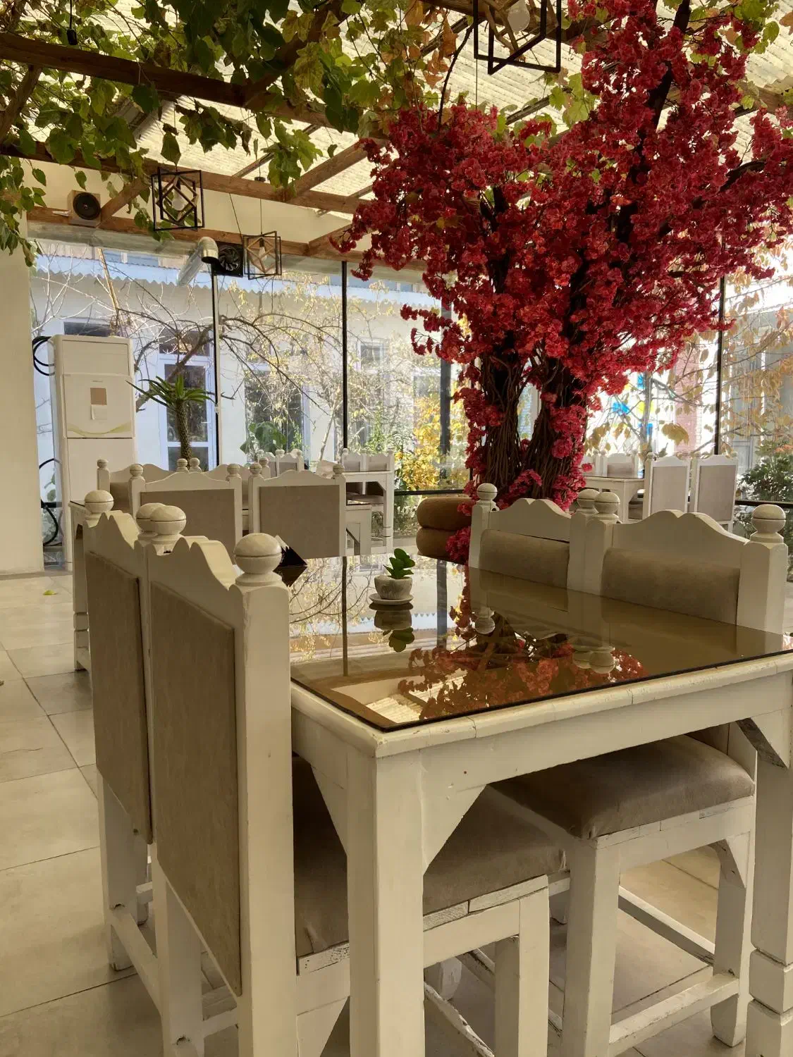 فروش میز و صندلی|کافیشاپ و رستوران|سلماس, |دیوار