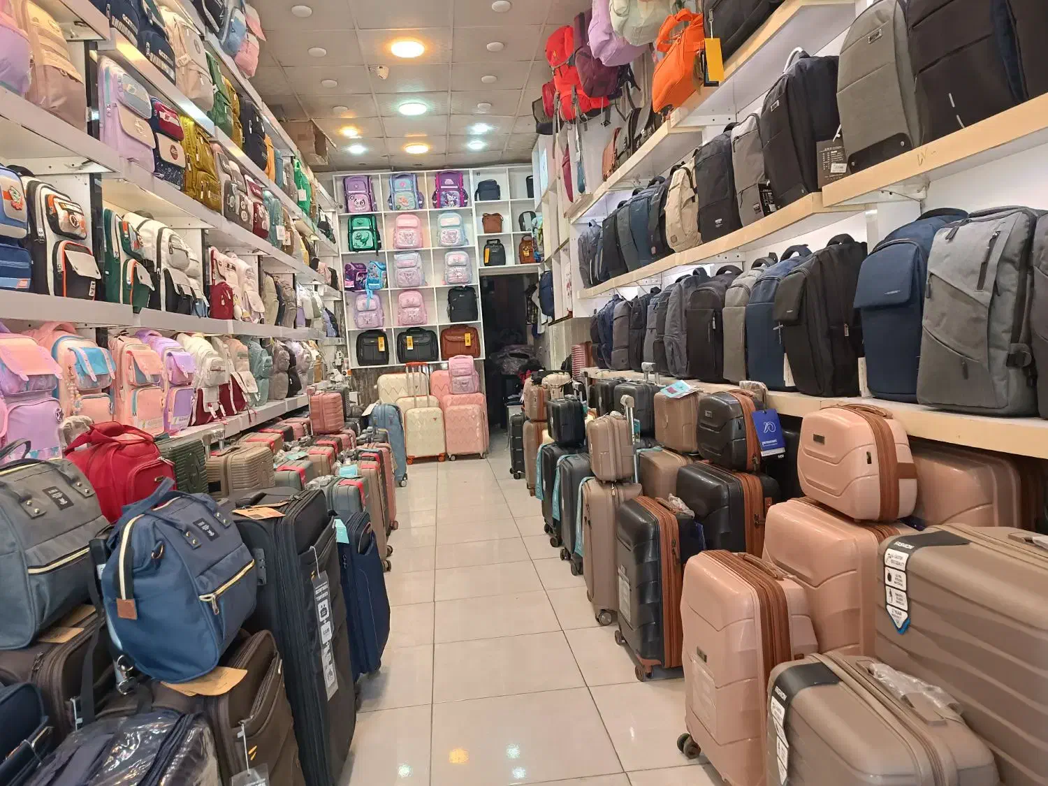 انواع کیف و چمدان|کیف، کفش، کمربند|مشهد, طلاب|دیوار