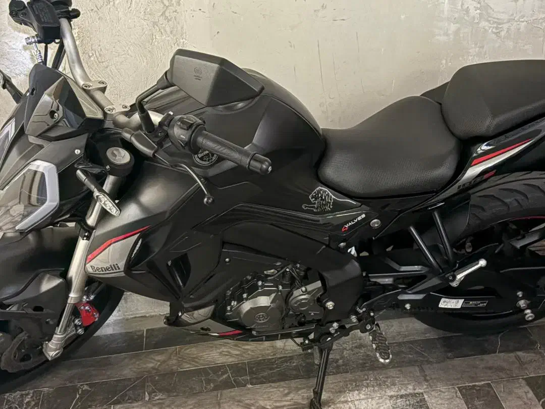 بنلی۱۸۰s|موتورسیکلت|تهران, حسین‌آباد|دیوار