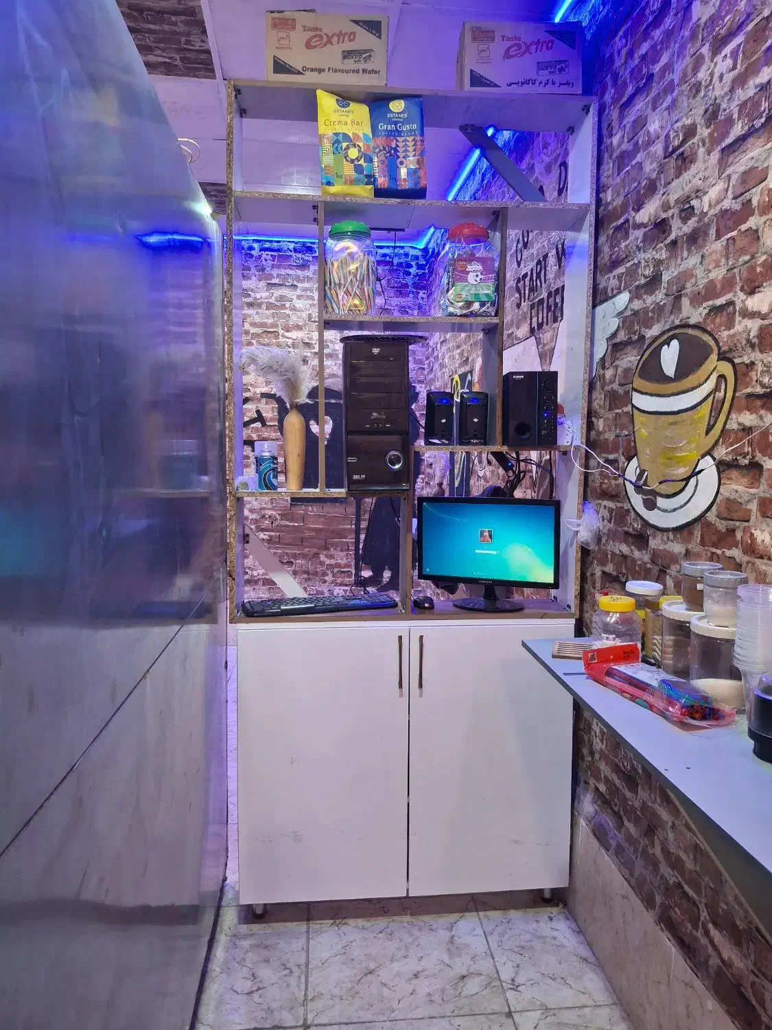 وسایل کافی شاپ|کافی‌شاپ و رستوران|مشهد, شهرک صنعتی توس|دیوار