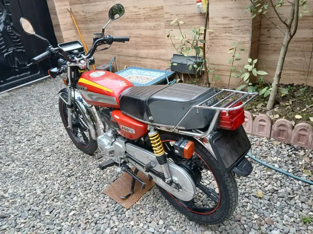 موتور کویر ۲۰۰|موتورسیکلت|رشت, آتشگاه|دیوار