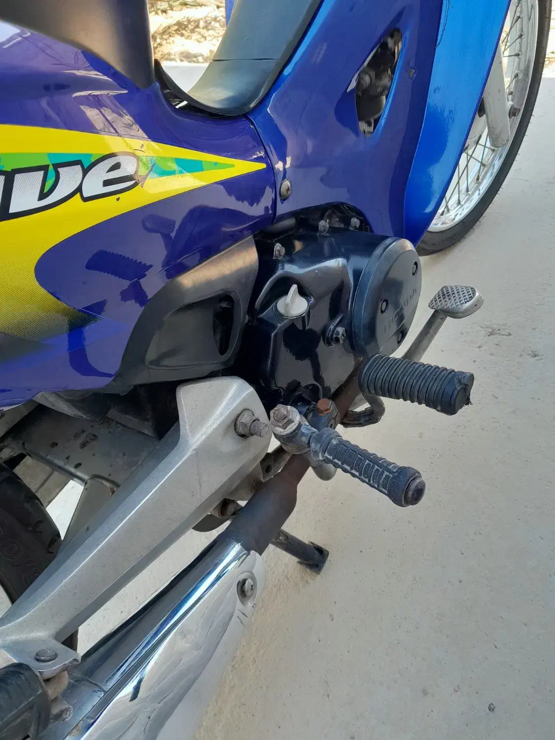 ویو هندا|موتورسیکلت|خورموج, |دیوار