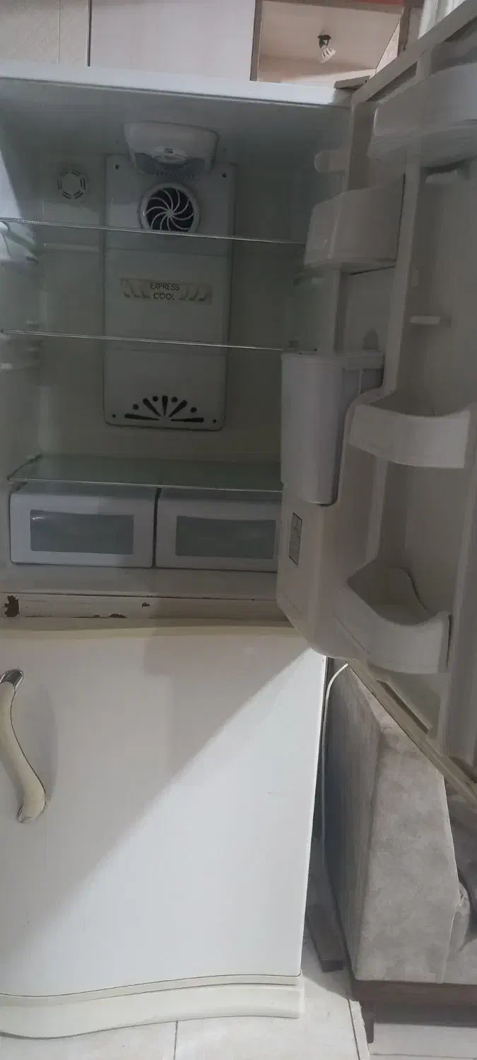 یخچال فریزر سالم|یخچال و فریزر|هشتگرد, شهرک پارسیان|دیوار