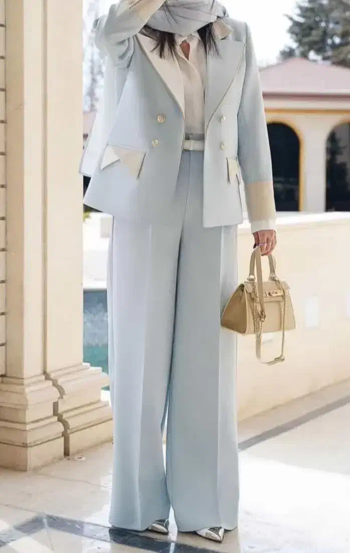 دوخت و طراحی|لباس|کاشان, ولیعصر|دیوار