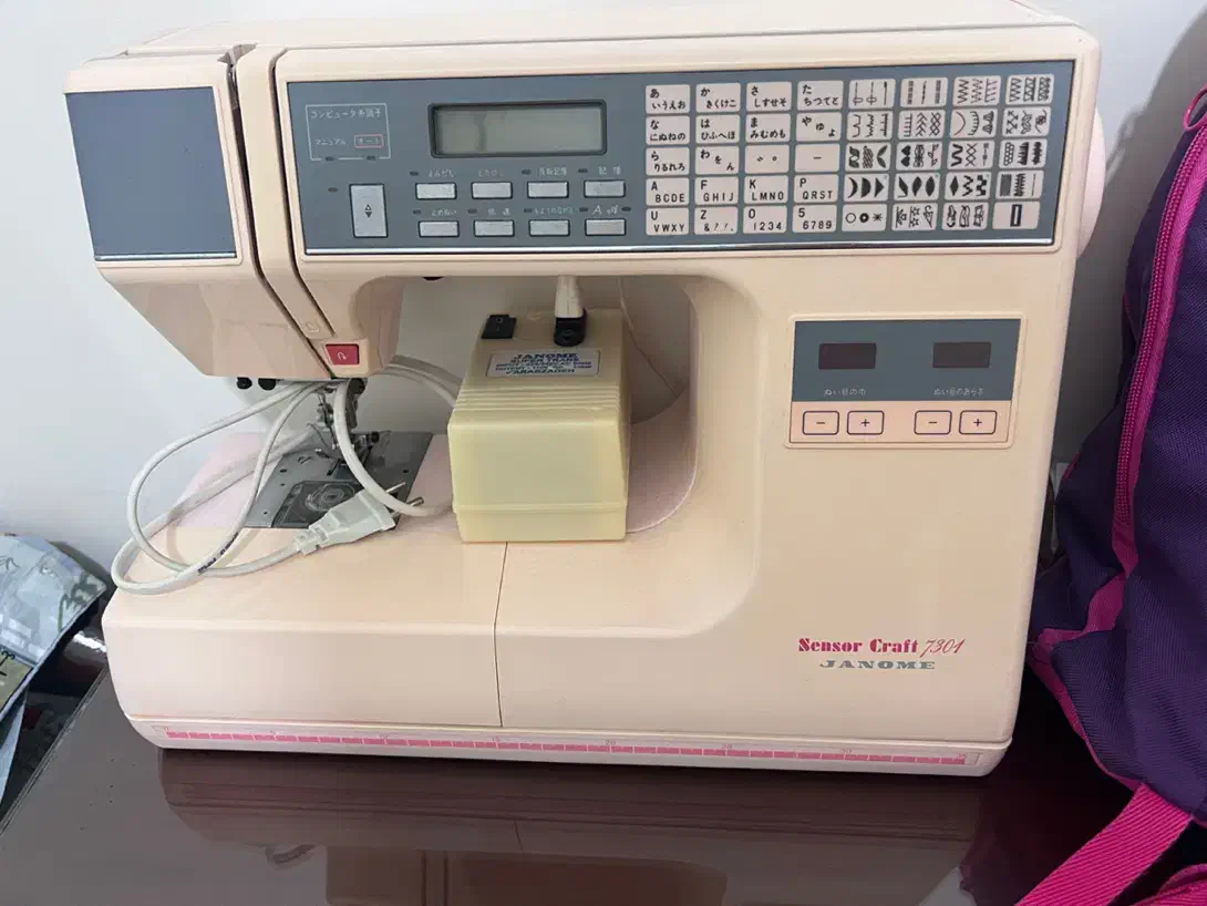 چرخ خیاطی ژانومه|چرخ خیاطی و ریسندگی|امیرکلا, |دیوار