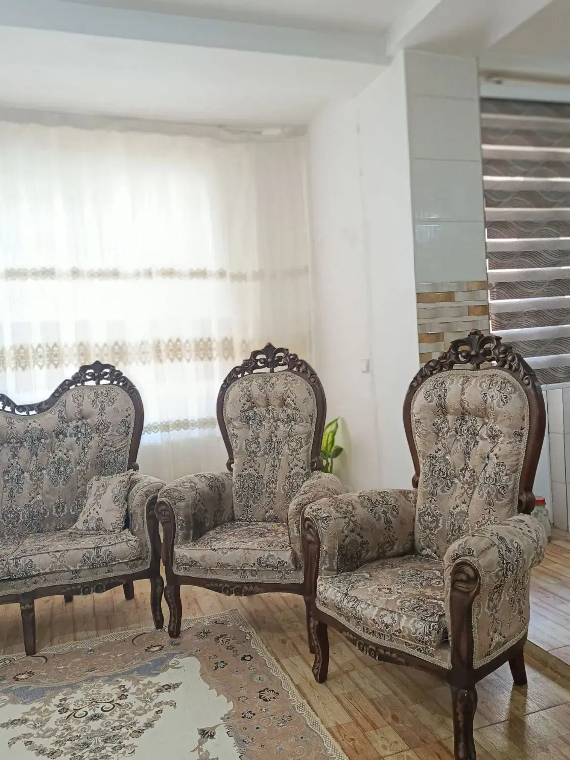 مبل سلطنتی|مبلمان خانگی و میز عسلی|اردبیل, |دیوار