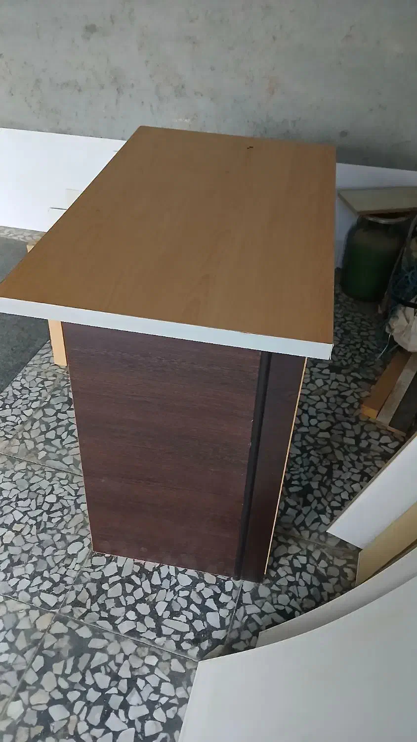 میز کامپیوتر ، مطالعه|میز تحریر و کامپیوتر|اهرم, |دیوار