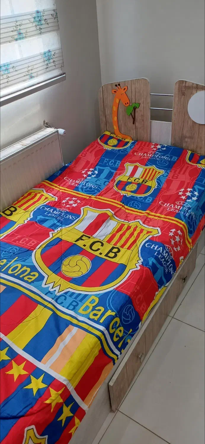 تخت کودک و نوجوان|تشک تختخواب|تهران, والفجر (افسریه)|دیوار