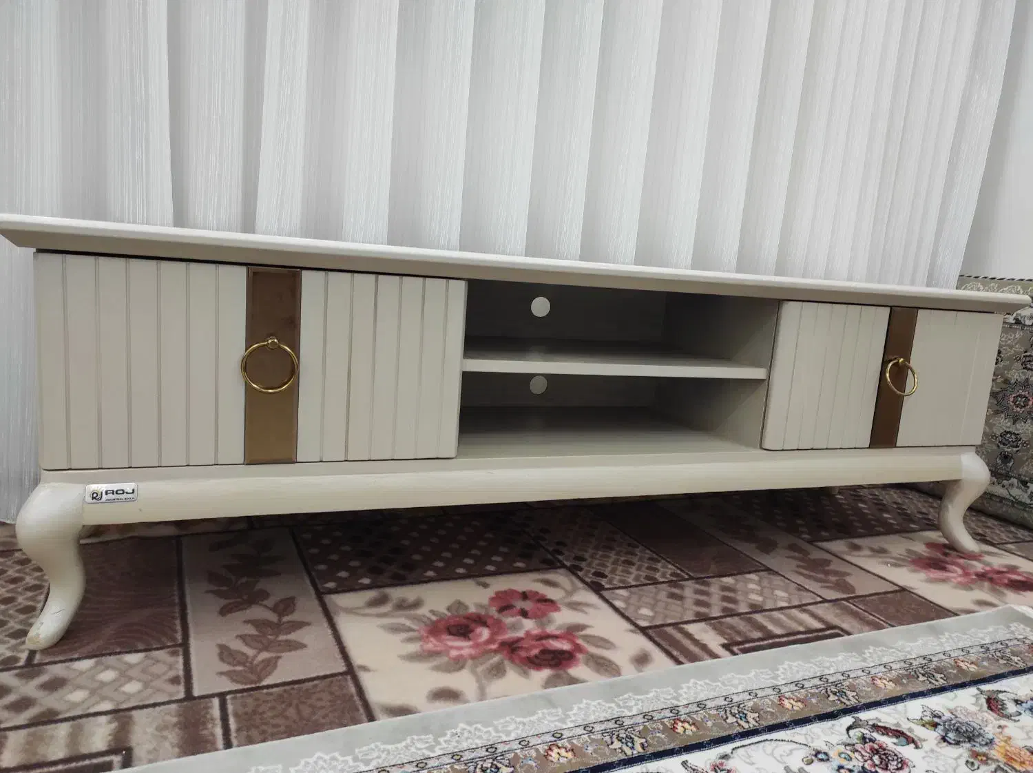 فروش میز تلویزیون در  حد نو|میز تلویزیون|دهگلان, |دیوار