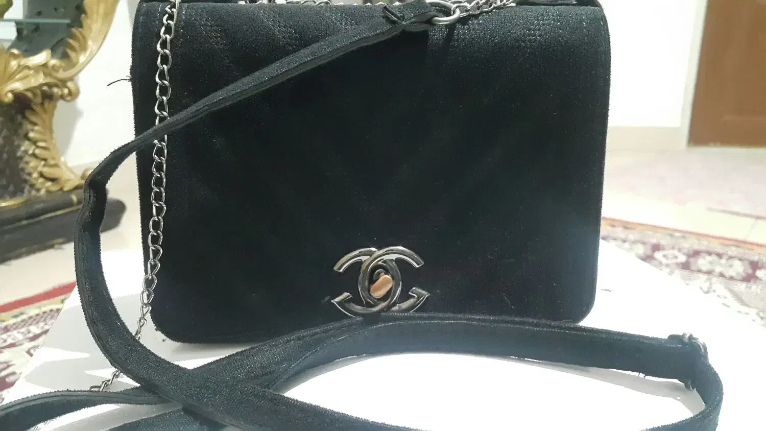 کیف|کیف، کفش، کمربند|مراغه, |دیوار