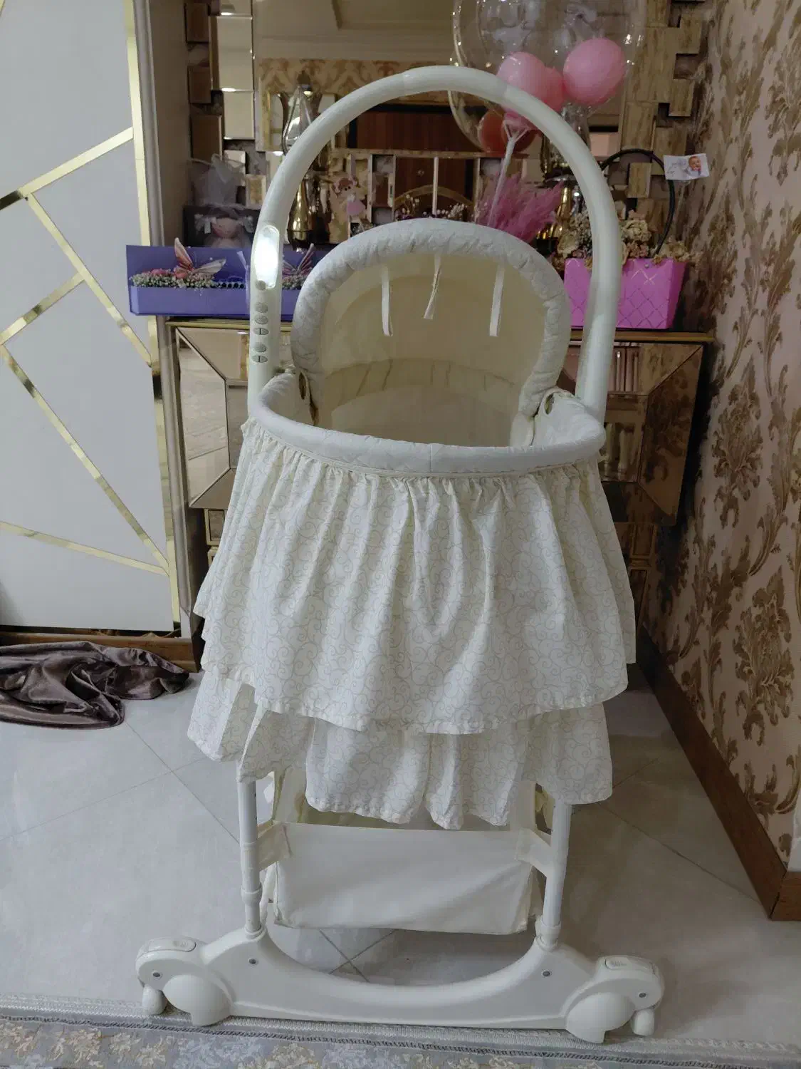 تخت و گهواره نوزاد|اسباب و اثاث بچه|تهران, تولید دارو|دیوار