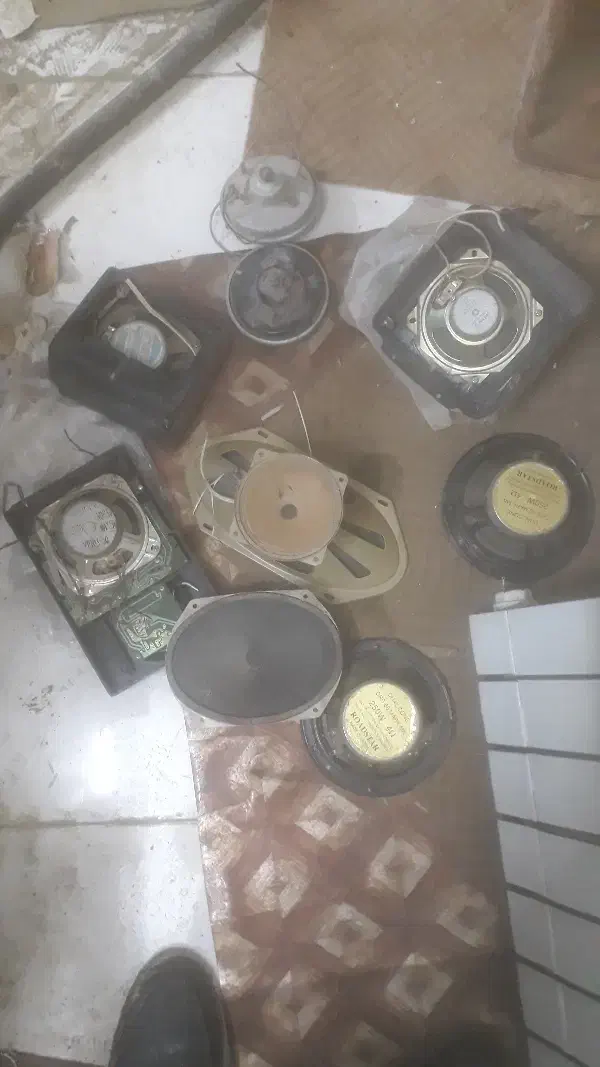 چند عدد باند ظبط  سالم|سیستم صوتی خانگی|اصفهان, باغ فردوس|دیوار