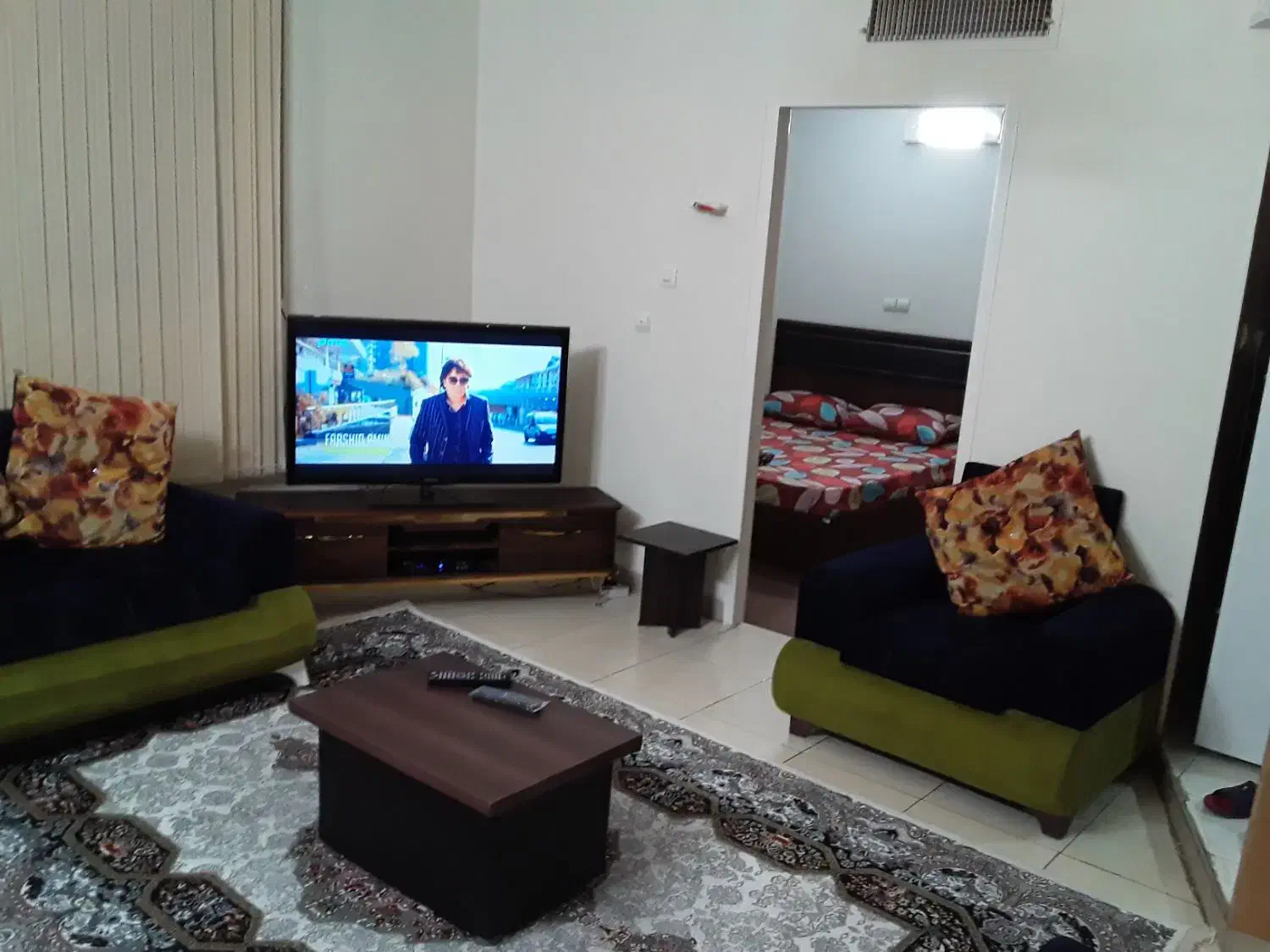 آپارتمان مبله یک خواب تمیز و مرتب|اجارهٔ کوتاه‌مدت آپارتمان و سوئیت|شیراز, فرگاز|دیوار