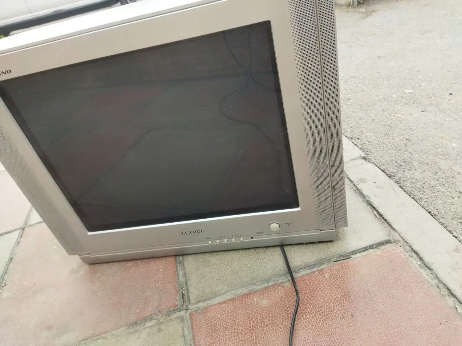 ۲۱ اینج سامسونگ|تلویزیون و پروژکتور|قرچک, باقرآباد|دیوار