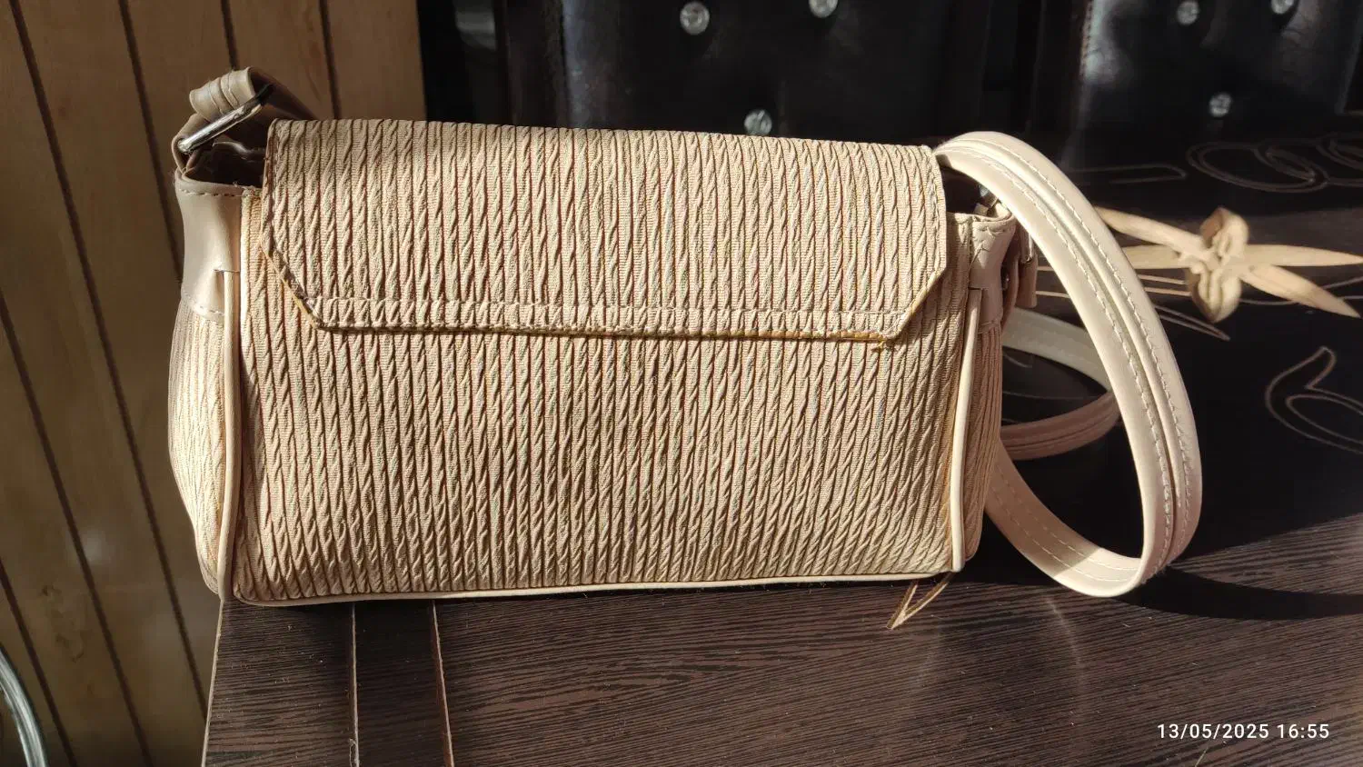 کیف زیبا کرم رنگ|کیف، کفش، کمربند|قزوین, |دیوار