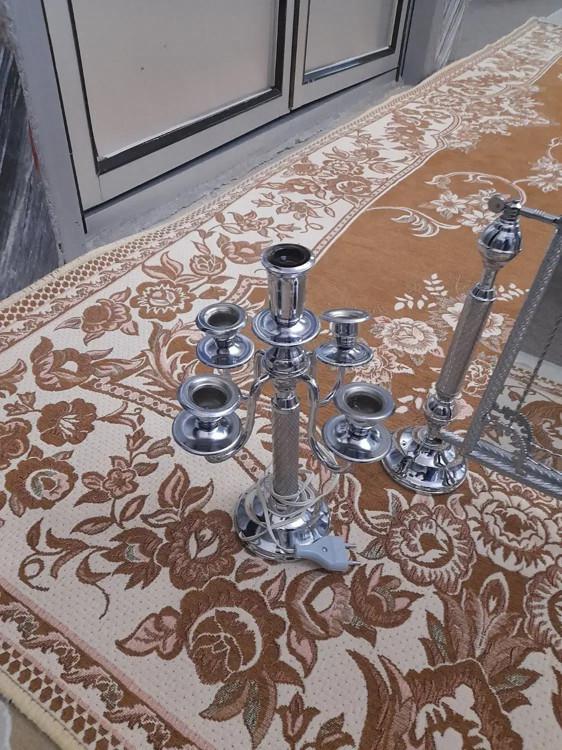 اینه شمعدان بزرگ|آینه|ایلام, |دیوار