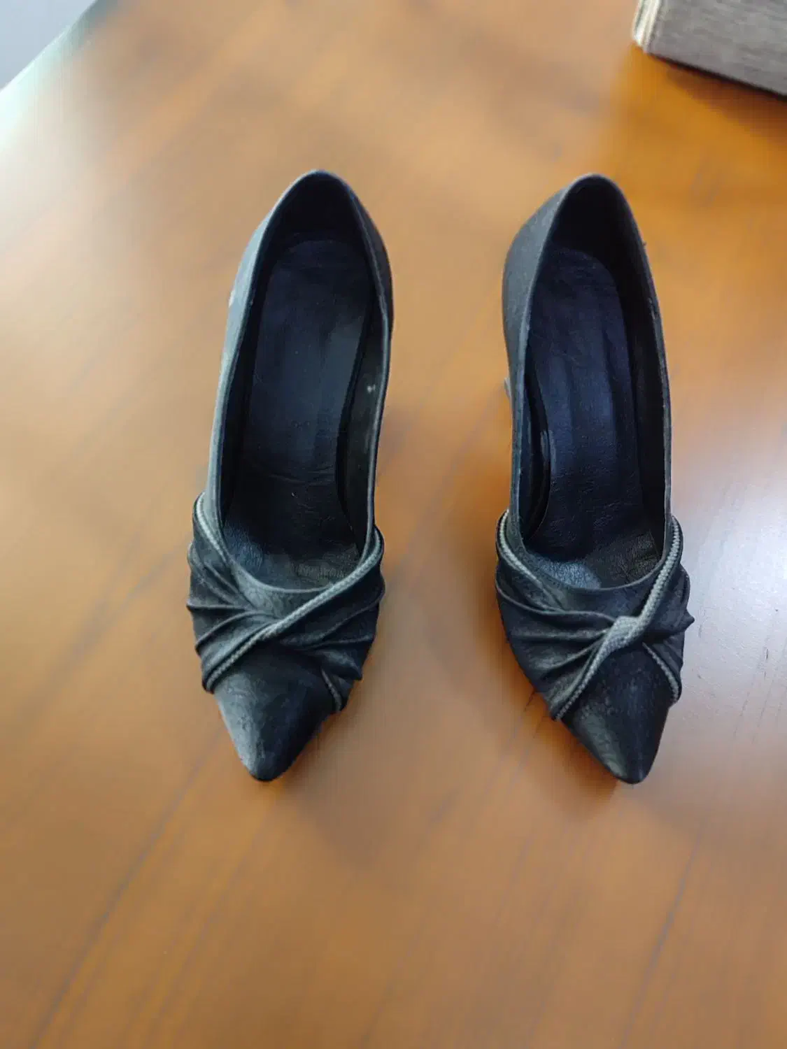 کیف کفش|لباس|شیروان (خراسان), |دیوار