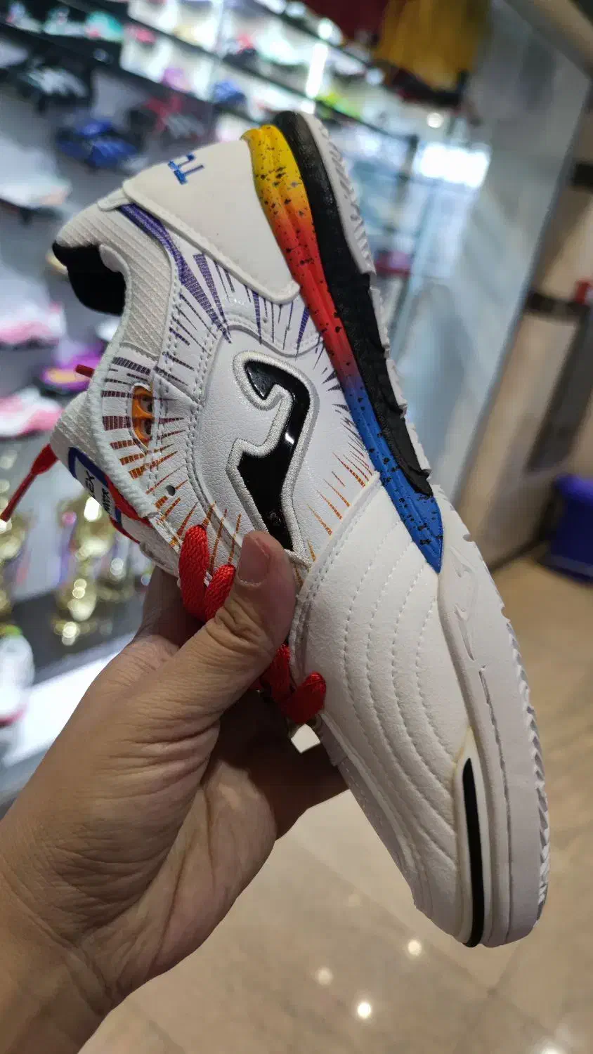 فوتسالی جوما|کیف، کفش، کمربند|اردبیل, |دیوار