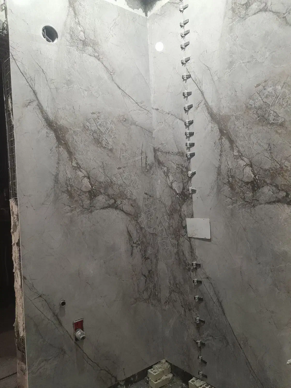 نصب کاشی سرامیک اسلب و انواع سنگ کاری|خدمات پیشه و مهارت|بروجرد, |دیوار