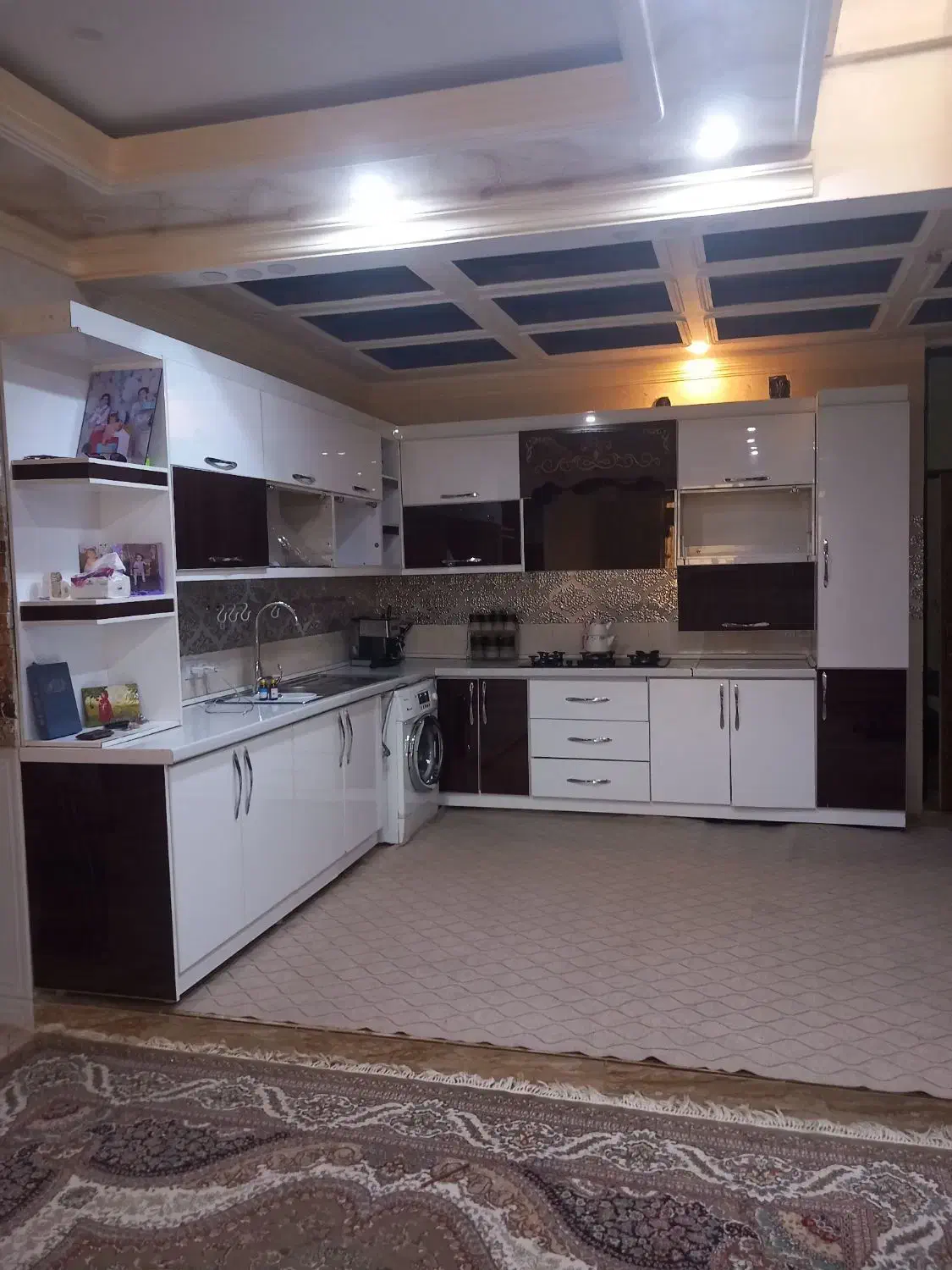 کابینت برای فروش جنس های گلاس درجه ۱|مصالح و تجهیزات ساختمان|سوسنگرد, |دیوار