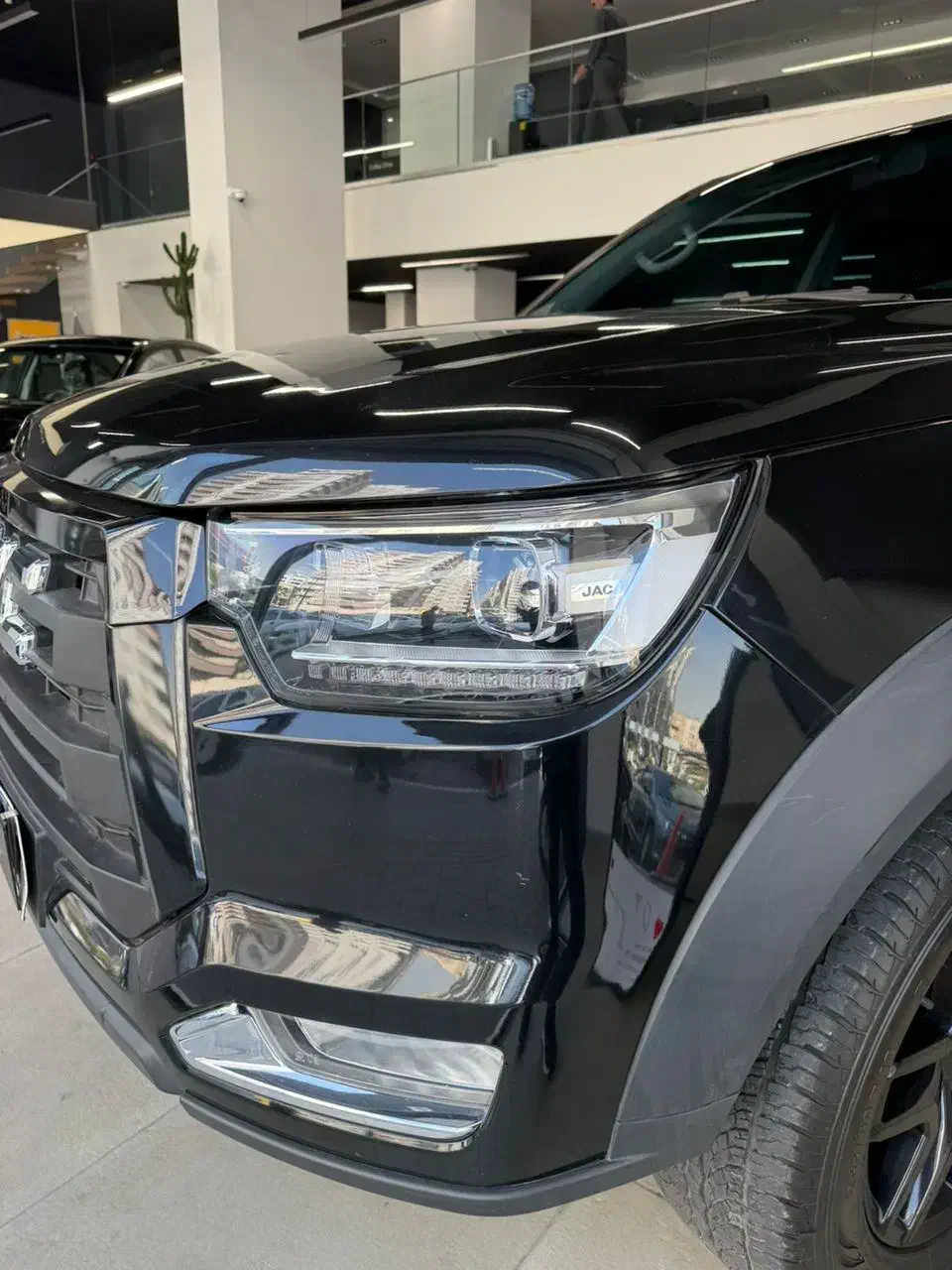 کی ام سی / تی 8 /نقد و اقساط قیمت قطعی|خودرو سواری و وانت|تهران, آسمان|دیوار