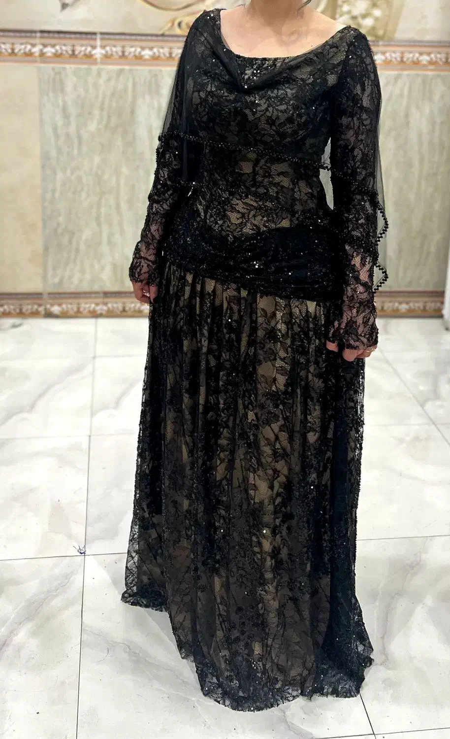 لباس سنندجی|لباس|کرمانشاه, |دیوار