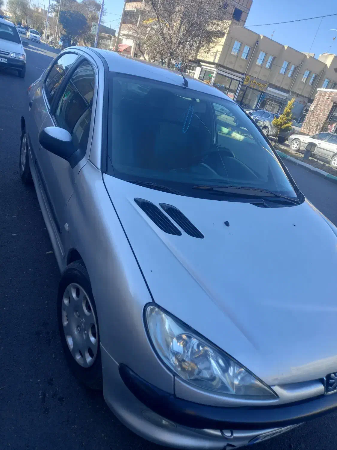 ماشین‌پژو‌۲۰۶‌مدل‌۸۴‌به‌شرط|خودرو سواری و وانت|سراب, |دیوار