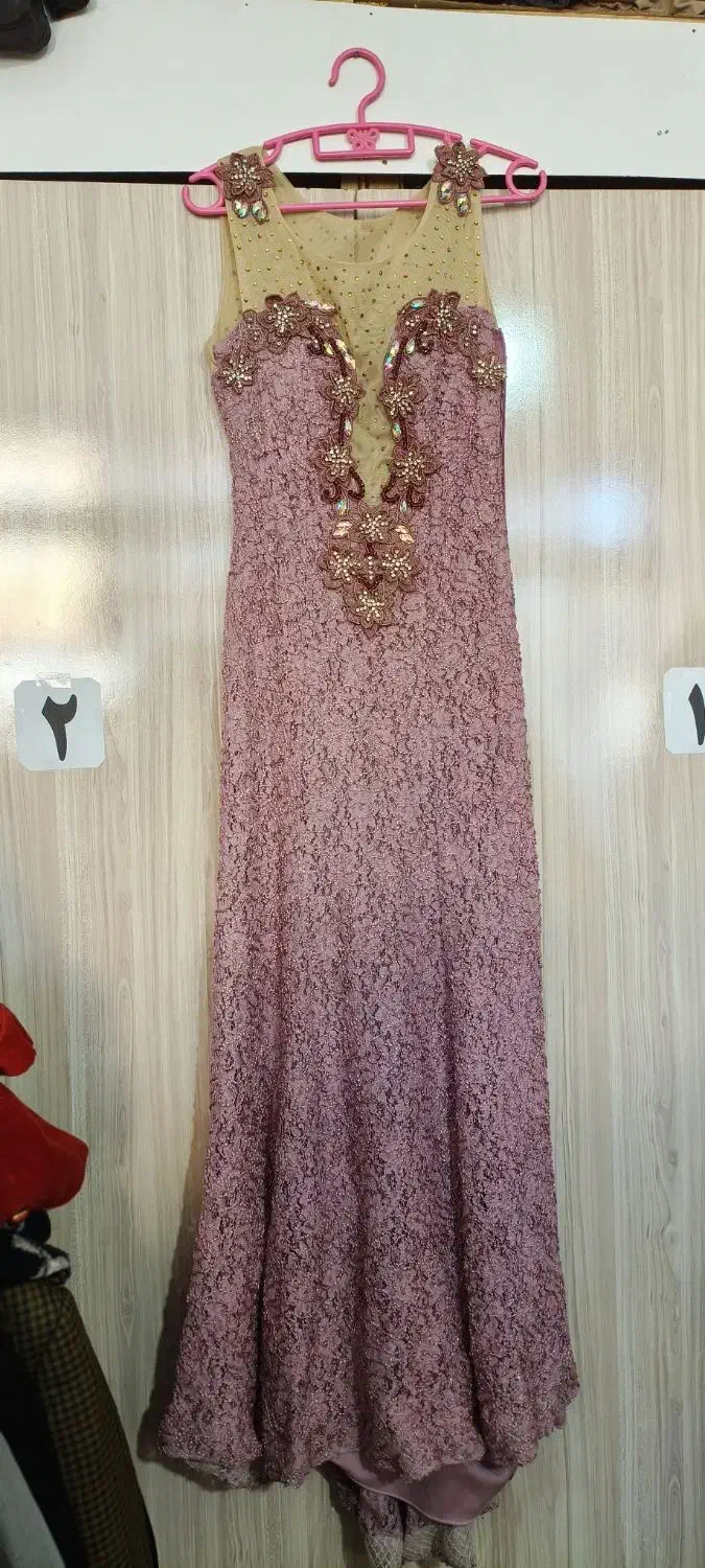 لباس پاپیون|لباس|ارومیه, |دیوار