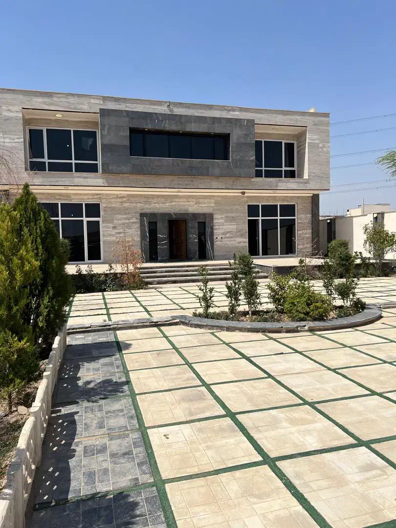 باغ ویلا/استخر/تولد/مهمانی تعداد بالا/|اجارهٔ کوتاه‌مدت ویلا و باغ|کرج, استاندارد|دیوار